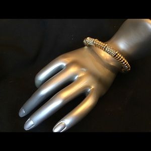 Women’s beautiful Art Deco Style Bracelet Sz 7-8